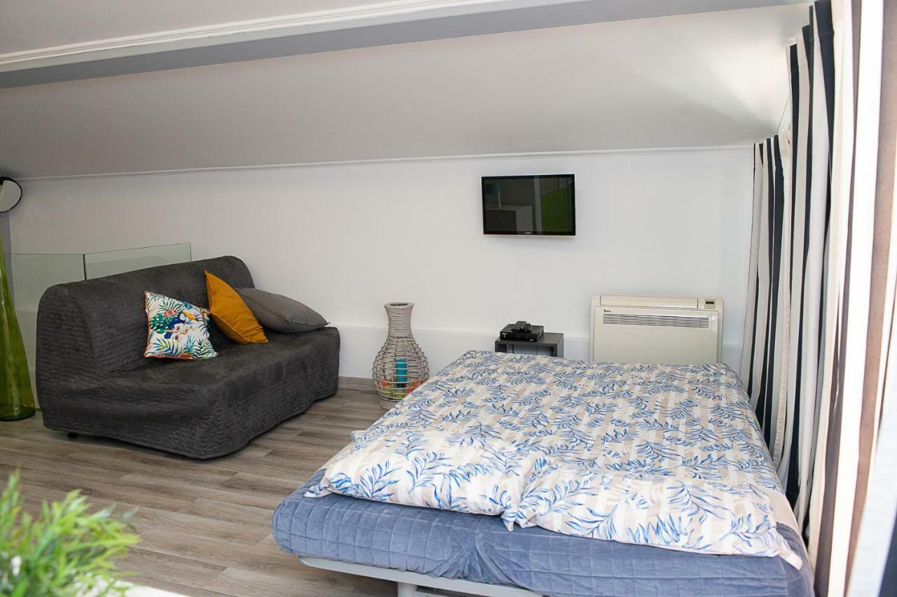 Apartamento Terrace เซซิมบรา ภายนอก รูปภาพ
