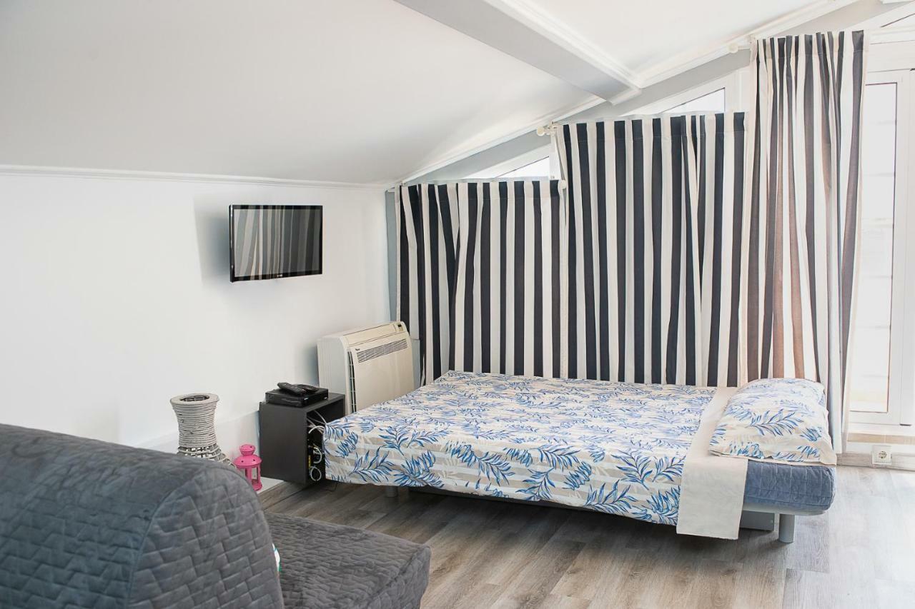 Apartamento Terrace เซซิมบรา ภายนอก รูปภาพ